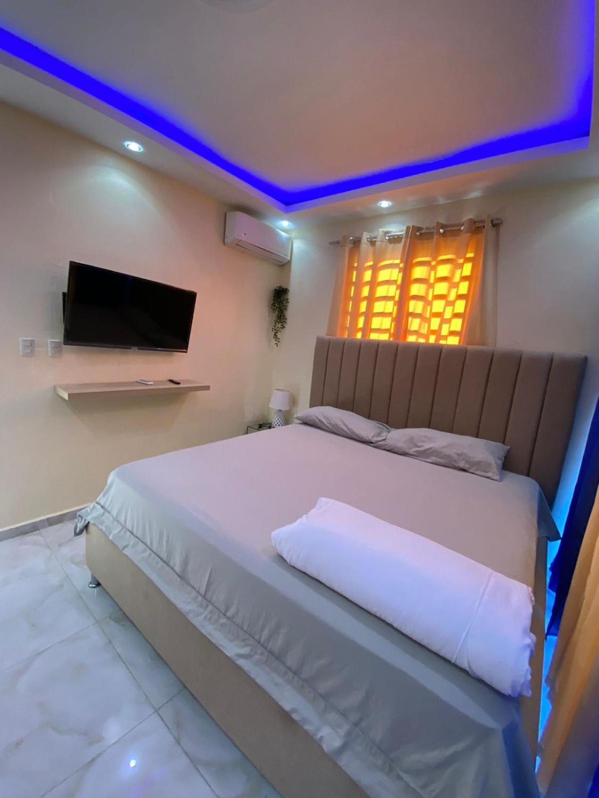 Cozy Apartment Rm 圣地亚哥洛斯卡巴 外观 照片